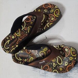 Aerosoft Original Comfort Womens Sandals Shoes Brown Orange Gold Paisley Sz 40/9